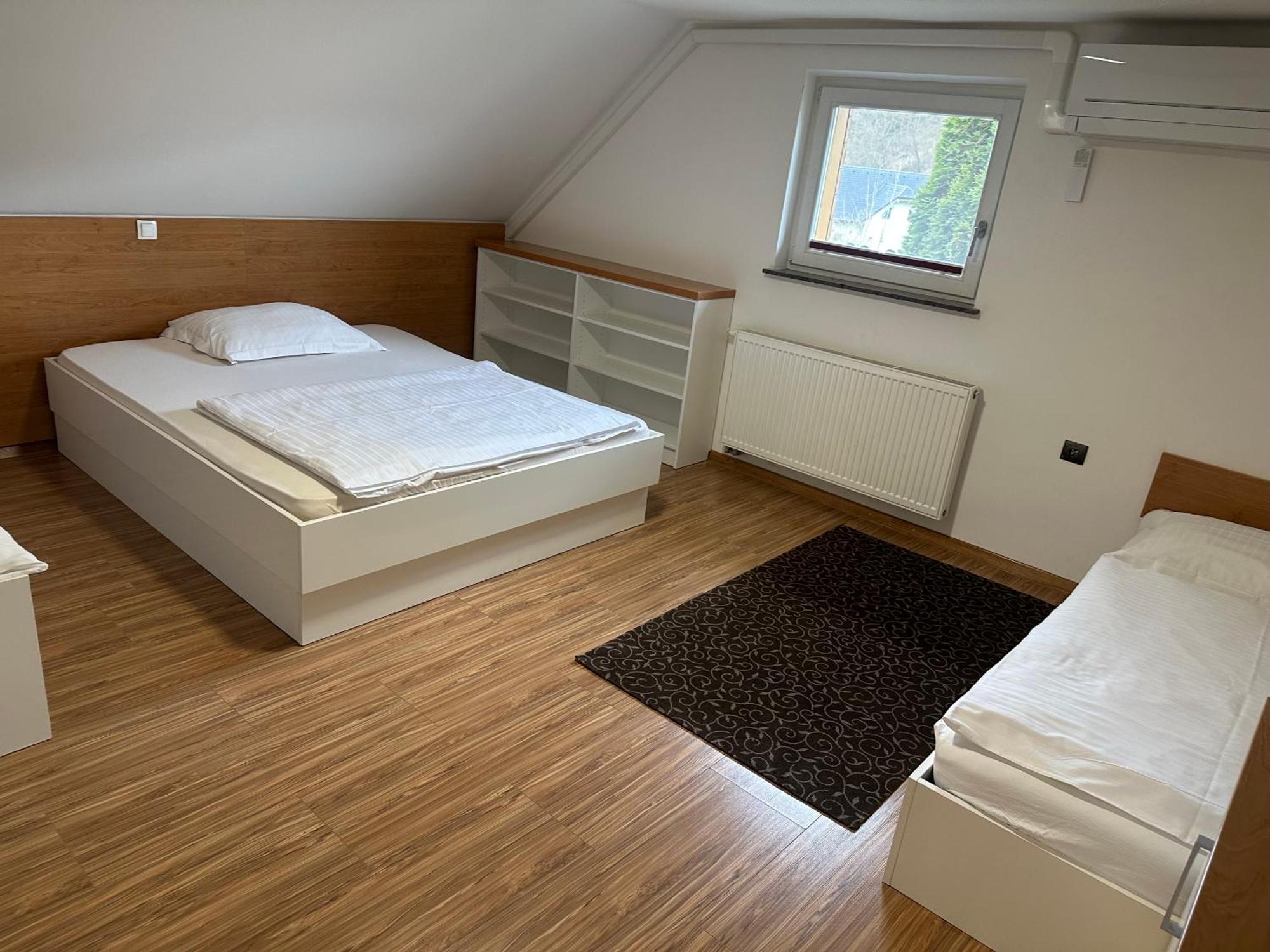 Domacija Vodnik & Apartments Cerklje na Gorenjskem Dış mekan fotoğraf